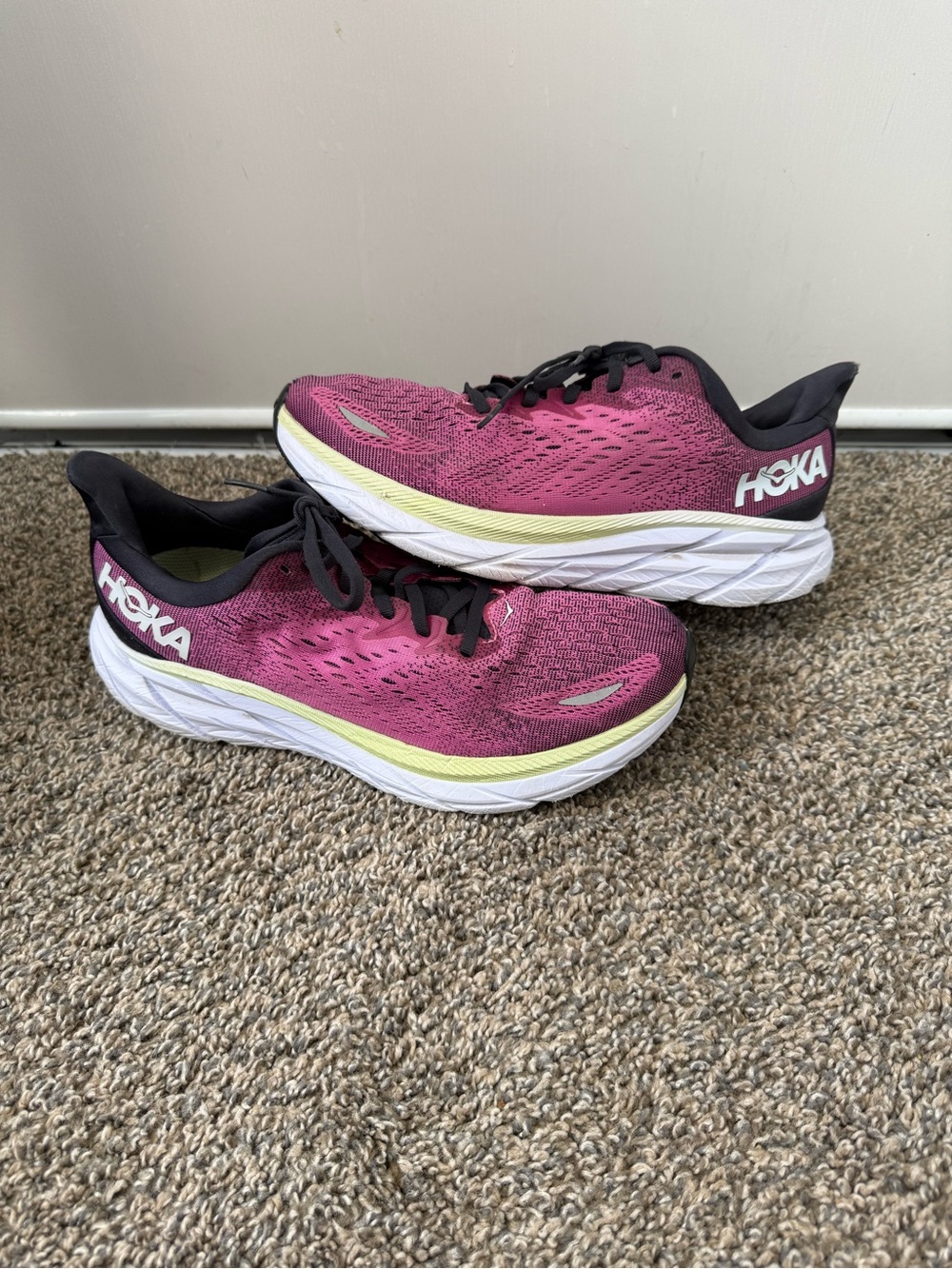 Hoka clifton 8 Women's Pink Athletic Running Shoes